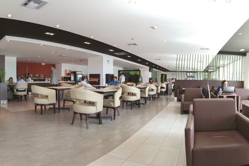 Quito Airport VIP Lounge Access Including Departure Transfer and Optional Personalized Assistance