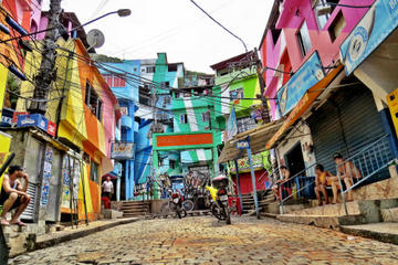 Rio de Janeiro Combo Tour: Santa Teresa, Corcovado Mountain and Santa Marta Favela