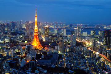Roppongi Hills Walking Tour with Sukiyaki or Shabu Shabu Dinner