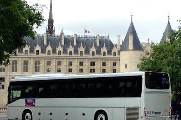 Round-Trip Coach Transport to Disneyland Paris from Central Paris