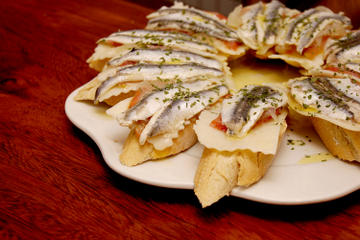 San Sebastián Food Tour: Pintxos and Wine