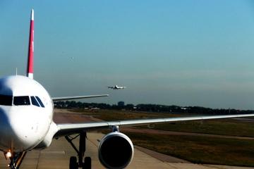 Shared Arrival Transfer: Dubrovnik Airport to Dubrovnik, Cavtat, Orebic and Korcula Hotels