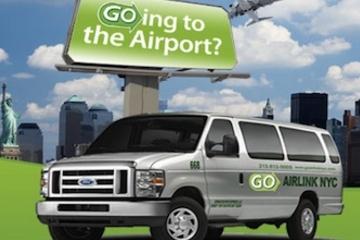 Shared Arrival Transfer: New York Airports to Hotel