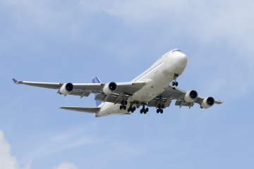 Shared Departure Transfer: Alberta Hotels to Calgary Airport