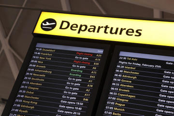 Shared Departure Transfer: Hotel to Milan Airport