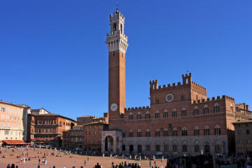 Siena, San Gimignano and Chianti Region Day Trip with Hostess Aboard