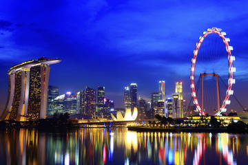 Singapore Hop-On Hop-Off Night Tour with Singapore River Cruise