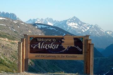 Skagway Shore Excursion: White Pass Summit and Skagway City Tour