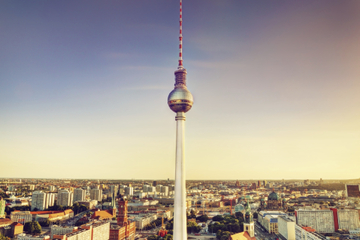 Skip the Line: Berlin TV Tower Early Bird Morning Peak Time Access