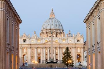 Skip the Line Private Tour: Vatican Museums Walking Tour with Spanish-Speaking Guide