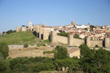 Skip the Line: Segovia, Ávila and El Escorial Monastery Day Trip from Madrid