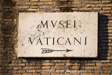 Skip the Line: Vatican Museums Small-Group Tour including Sistine Chapel and St Peter's Basilica