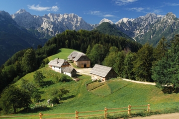 Slovenia Off-the-Beaten-Path Day Trip from Ljubljana