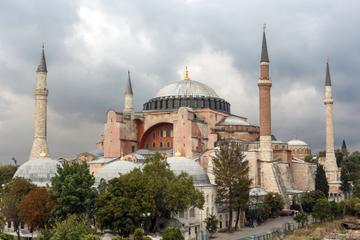 Small-group Afternoon Tour of the Hippodrome and Hagia Sophia in Istanbul