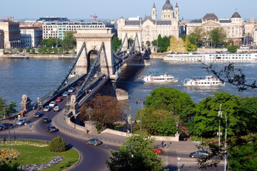 Small-Group Day Tour to Budapest from Vienna