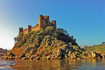 Small-Group Tour: Knights Templar Historical Tour from Lisbon