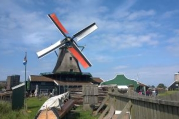 Small-Group Zaanse Schans Half-Day Tour from Amsterdam