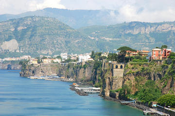 Sorrento Shore Excursion: Pompeii, Positano and Sorrento Day Trip