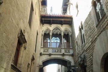Stories and Legends of the Gothic Quarter Walking Tour