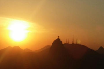 Sunset at Sugar Loaf and Corcovado Mountain Tour