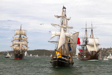 Sydney Harbour Boxing Day Cruise with Seafood BBQ Lunch