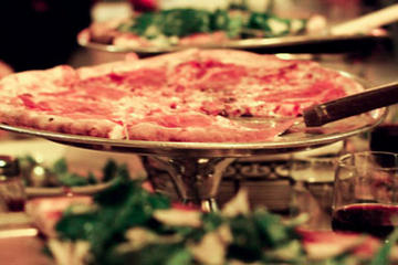 Taste of North Beach Evening Food and Wine Tour