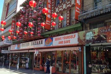 Teas Temples and Beatniks Tour Including Chinese Tea and Dessert Tastings
