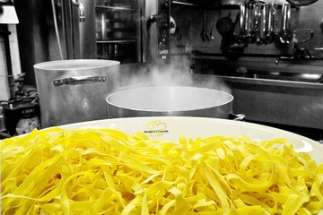 The Original Fettuccine Alfredo: Cooking Class and Lunch at Alfredo alla Scrofa Restaurant