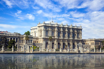 Tour of Dolmabahce Palace with Transfers Included