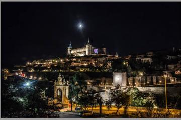 Tour Toledo Nights and Legends Walking Tour