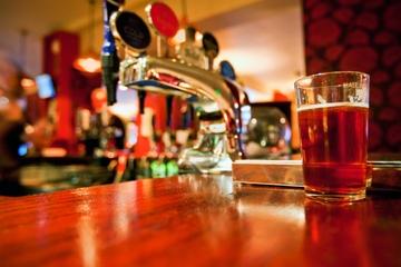 Traditional London Pub Tour with German-Speaking Guide