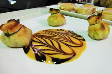 Triana Gourmet Tapas Tour in Seville