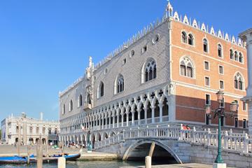 Venice Super Saver: Skip-the-Line Doge's Palace and St Mark's Basilica Tours plus Venice Walking Tour