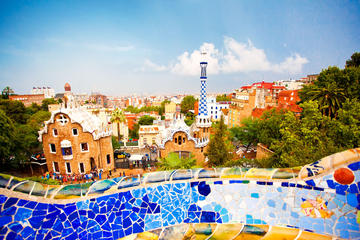 Viator Exclusive: Early Access to Park Güell
