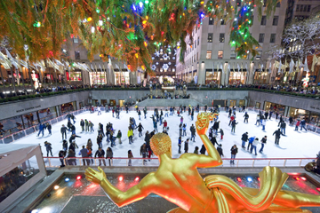 Viator VIP: Rockefeller Center Late-Night Ice Skating and Holiday Lights Bus Tour