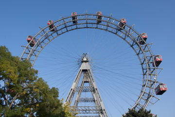 Vienna Wine Tavern Night Tour with Giant Ferris Wheel