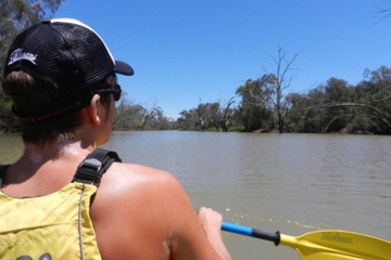 Warrego River Kayak Tour Including Lunch from Cunnamulla