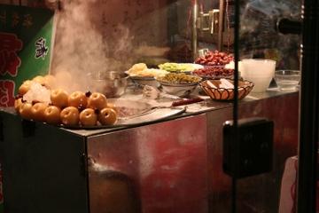 Xi'an Gourmet Walking Tour at Night