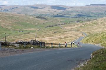 Yorkshire Dales Winter Guided Day Tour from York